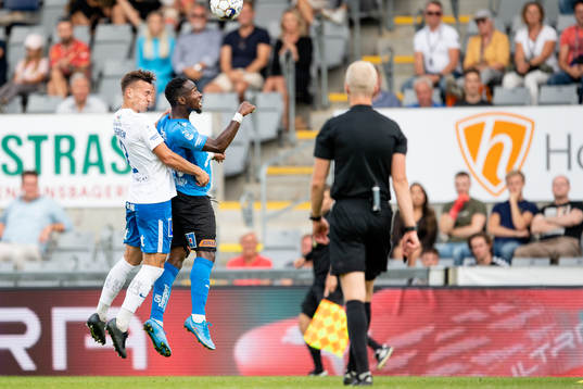 IFK Norrköpings Henrik Castegren och Halmstads Sadat Karim