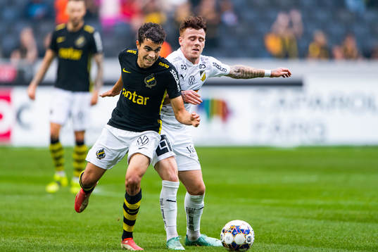 s Yasin Ayari och Häckens Tobias Heintz