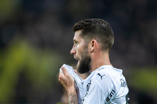 Häckens Joona Toivio deppar
