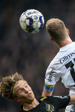 s Tom Strannegård och Häckens Samuel Gustafson