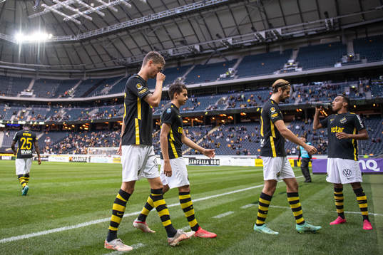 s Mikael Lustig