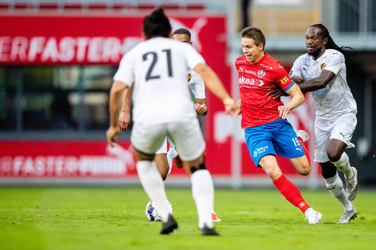 Helsingborgs Bödvar Bödvarsson och Vasalunds Kebba Ceesay