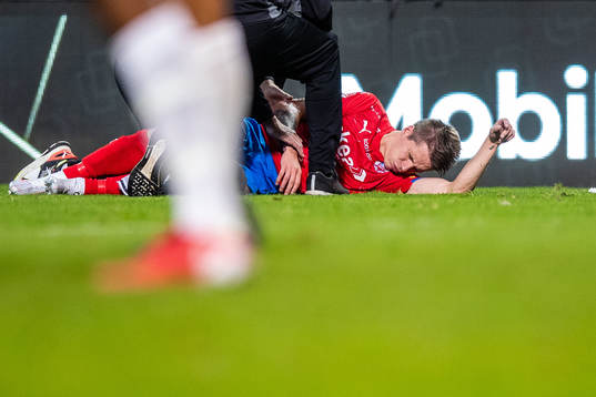 Helsingborgs Bödvar Bödvarsson har ont