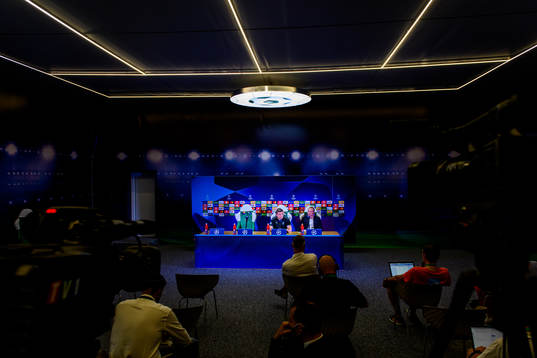 Jon Dahl Tomasson, head coach and Hjalmar Tell, press