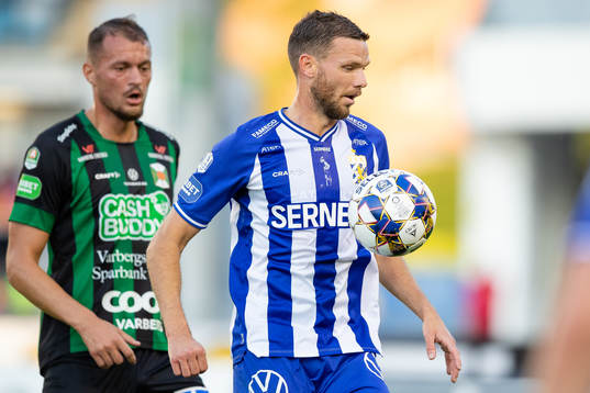 Varbergs Albert Ejupi och IFK Göteborgs Marcus Berg