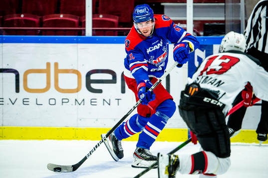 Oskarshamns Joakim Thelin mot Malmö Redhawks Kalle Östman