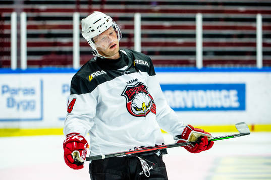 Malmö Redhawks Carl Söderberg deppar