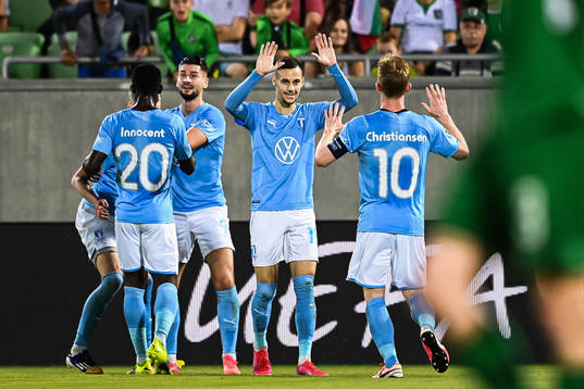 Sören Rieks of Malmö FF celebrate with teammates