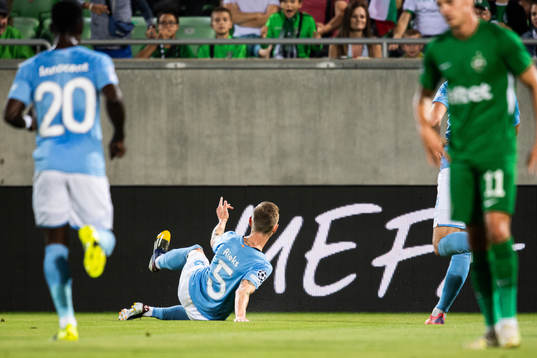 Sören Rieks of Malmö FF celebrates