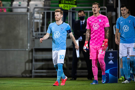 Anders Christiansen of Malmö FF enters the pitch