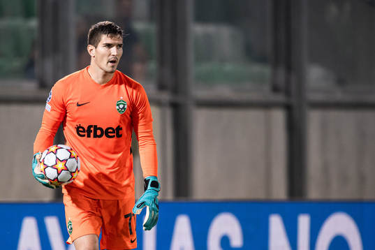 Goalkeeper Kristijan Kahlina of Ludogorets