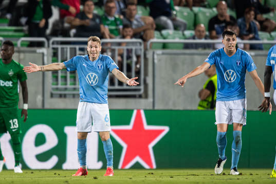 Oscar Lewicki and Anel Ahmedhodzic of Malmö FF reacts