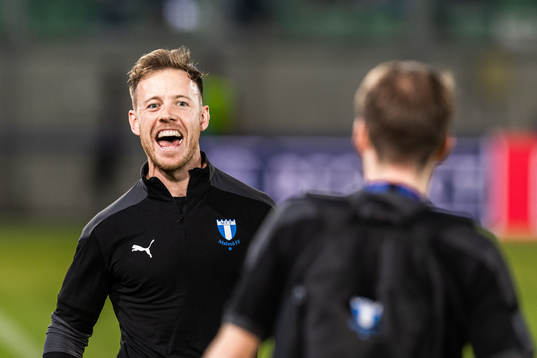 Mark Read, physical trainer of Malmö FF celebrates