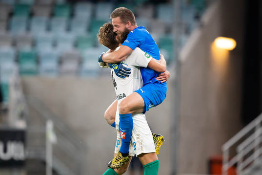 Jönköpings Marcus Degerlund och målvakt Frank Pettersson