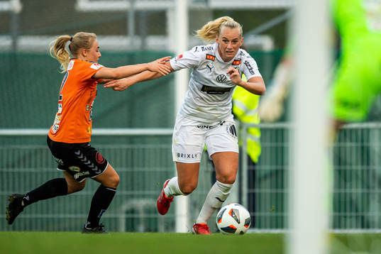 Häckens Stina Blackstenius