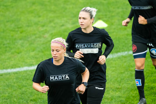 Kristianstads Therese Sessy Åsland och Delaney Baie Pridham