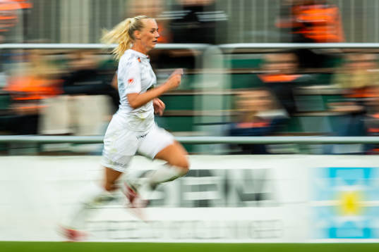 Häckens Stina Blackstenius