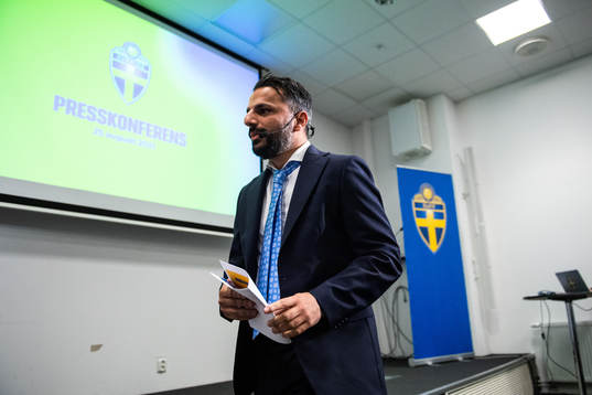 Poya Asbaghi, head coach U21, of the Swedish national