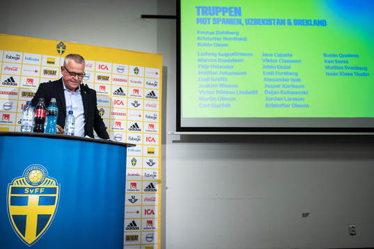 Bläddra bland fler bilder av Football, Sweden, Press conference