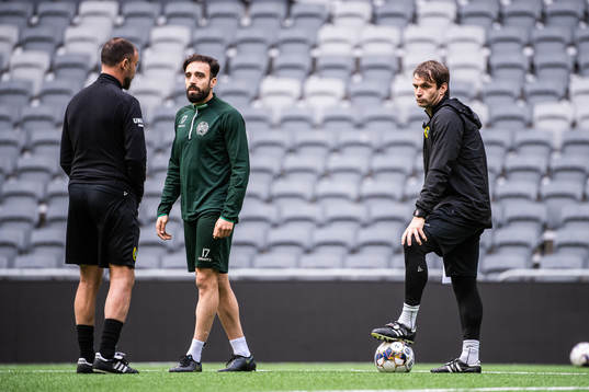 Joachim Björklund, assistant coach, Abdul Khalili and