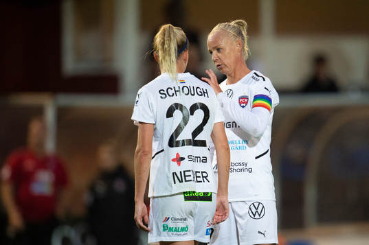 Rosengårds Olivia Schough och Caroline Seger
