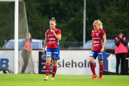 Vittsjös Julia Tunturi och Nellie Persson deppar