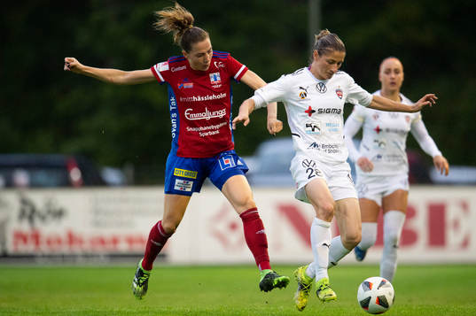 Vittsjös Clara Markstedt och Rosengårds Bianca Schmidt