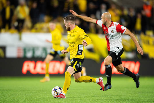 Rasmus Alm of Elfsborg and Gernot Trauner of Feyenoord