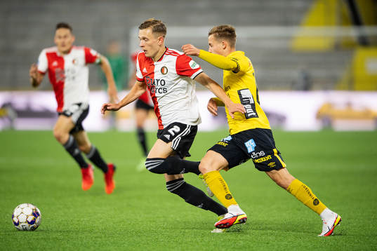 Marcus Pedersen of Feyenoord and Jacob Ondrejka of Elfsborg
