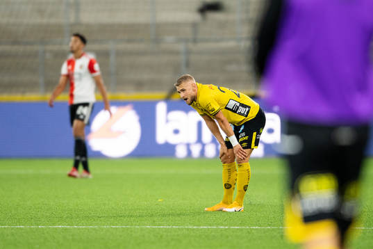 Simon Strand of Elfsborg looks dejected