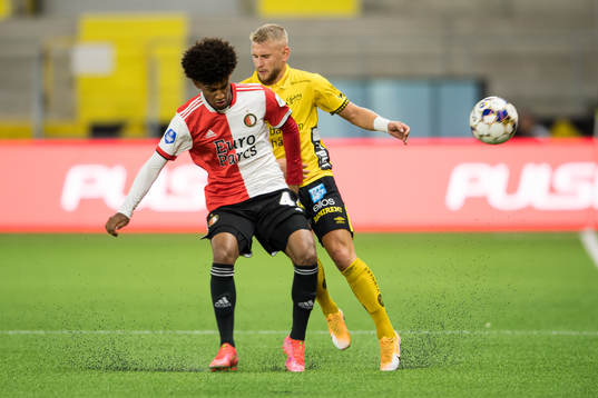 Mimeirhel Benita of Feyenoord and Simon Strand of Elfsborg