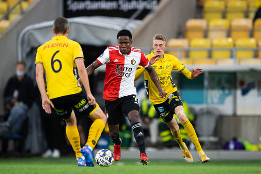 Luis Sinisterra of Feyenoord and Alexander Bernhadsson of