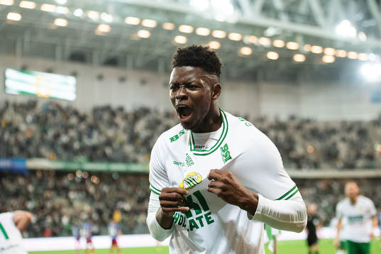 Aziz Mohammed Ouattara of Hammarby celebrates