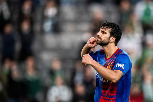 Eray Cömert of Basel celebrates