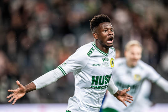 Aziz Mohammed Ouattara of Hammarby celebrates