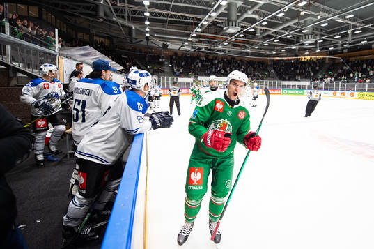Brady Ferguson of Rögle celebrates