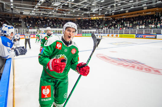 Brady Ferguson of Rögle celebrates