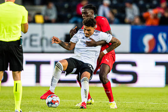 Noah Jean Holm of Rosenborg and Lesley Ugochukwu of Rennes