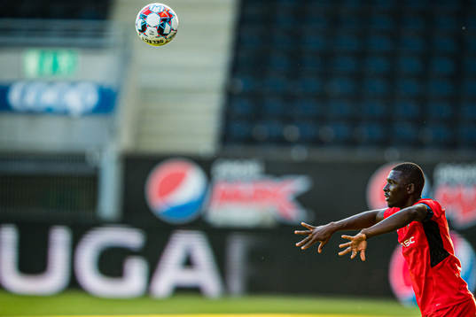 Hamari Traore of Rennes