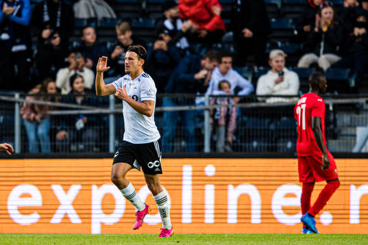 Stefano Vecchia of Rosenborg celebrates