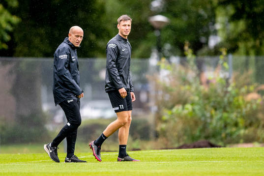 Landskronas tränare Billy Magnusson och Landskronas Filip
