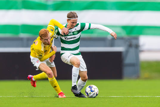 Falkenbergs Linus Borgström och Västerås Jakob Lindahl i