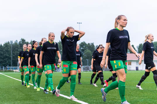 Bollstanäs Linda Nieminen, Lawlaw Nazeri, Karin Öberg,
