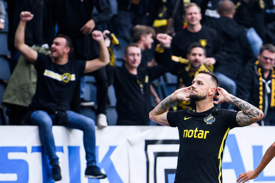 s Alexander Milosevic jublar