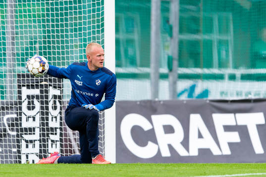 Halmstads målvakt Malte Påhlsson före fotbollsmatchen i