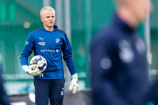 Halmstads målvakt Zackarias Nilsson före fotbollsmatchen
