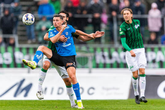 Varbergs Oliver Stanisic och Halmstads Marcus Antonsson