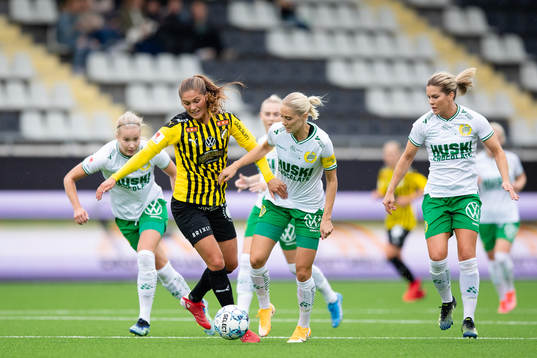 Häckens Mille Gejl Jensen och Hammarbys Alice Carlsson