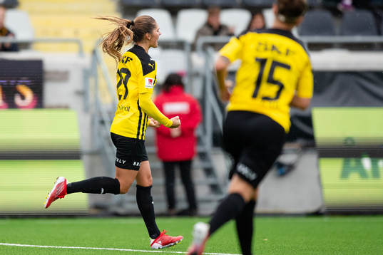 Häckens Mille Gejl Jensen jublar