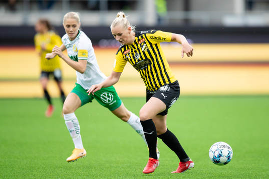 Häckens Stina Blackstenius